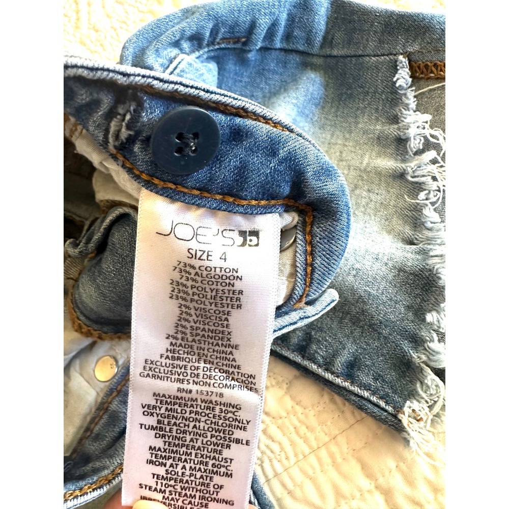 Joes Jeans Kids Girls Size 4 Distressed Frayed Hem Denim Shorts Blue - Picture 7 of 7